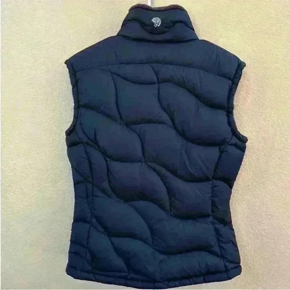 Mountain Hardwear Women's "Downtown" Down
Vest Black Size Small New Without Tags - Picture 3 of 12
